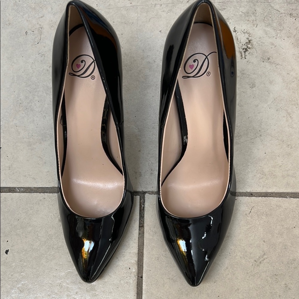 Elegant Black Patent Leather Heels